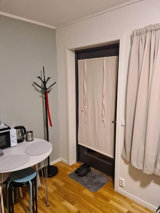 Small Studio Appartment ทรอมโซ ภายนอก รูปภาพ
